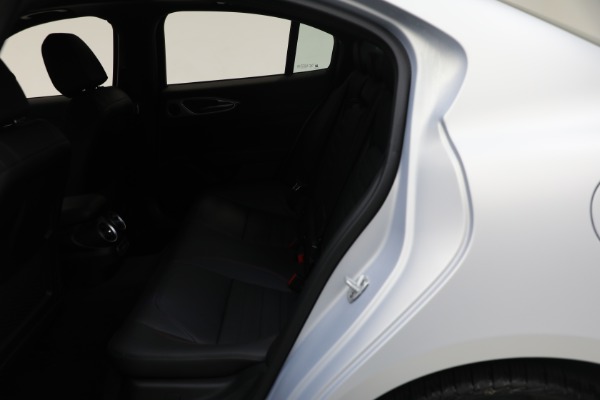 New 2024 Alfa Romeo Giulia Competizione for sale Sold at Maserati of Westport in Westport CT 06880 26
