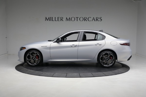 New 2024 Alfa Romeo Giulia Competizione for sale Sold at Maserati of Westport in Westport CT 06880 5