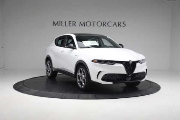 New 2024 Alfa Romeo Tonale Veloce for sale $55,290 at Maserati of Westport in Westport CT 06880 16