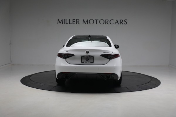 New 2024 Alfa Romeo Giulia Veloce for sale $55,285 at Maserati of Westport in Westport CT 06880 10