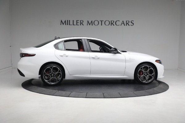 New 2024 Alfa Romeo Giulia Veloce for sale $55,285 at Maserati of Westport in Westport CT 06880 14
