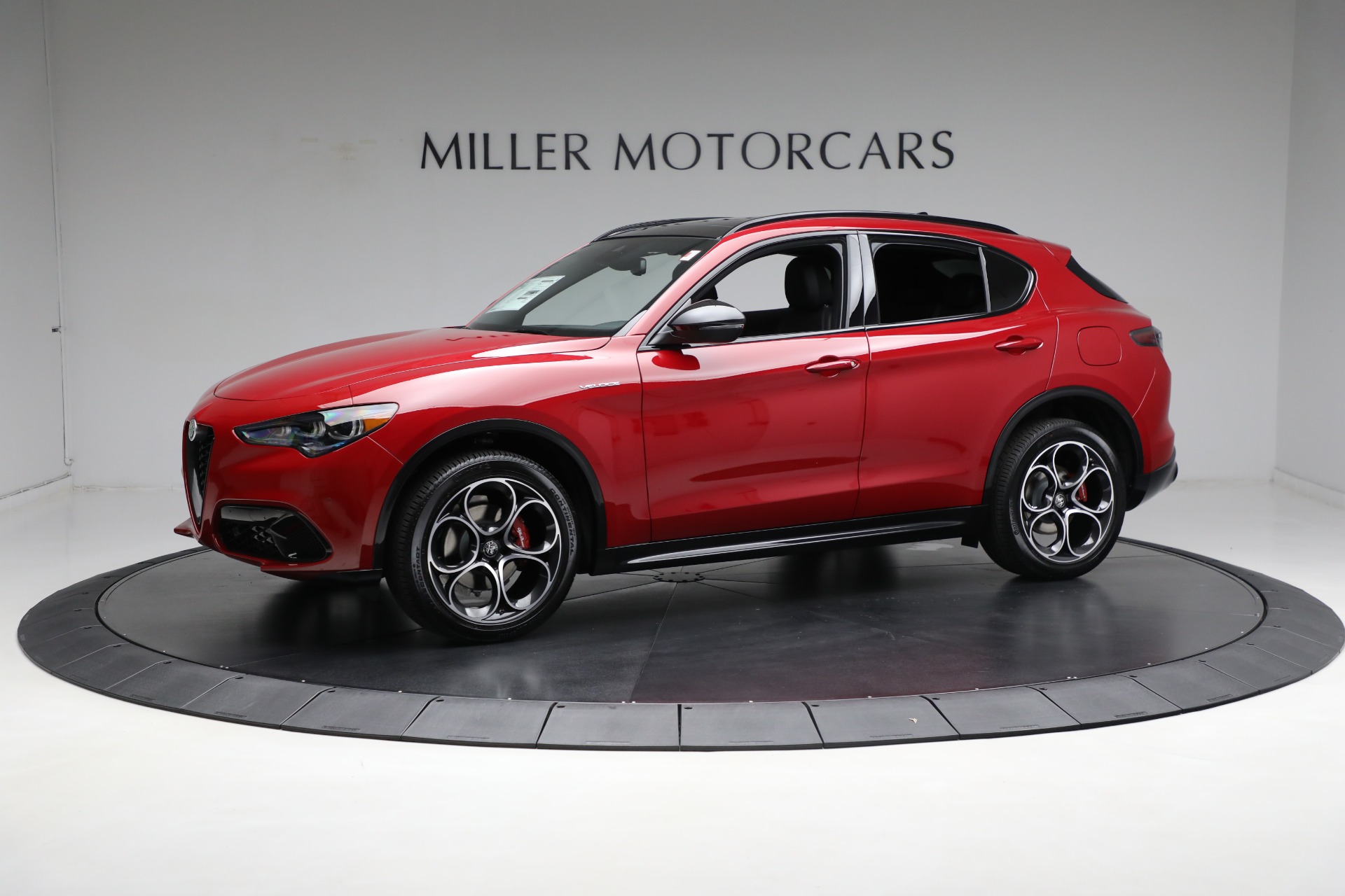 New 2024 Alfa Romeo Stelvio Veloce for sale $56,445 at Maserati of Westport in Westport CT 06880 1