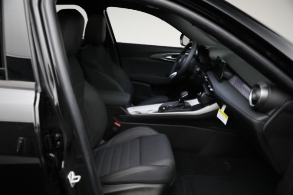 New 2024 Alfa Romeo Tonale Ti for sale $52,790 at Maserati of Westport in Westport CT 06880 28