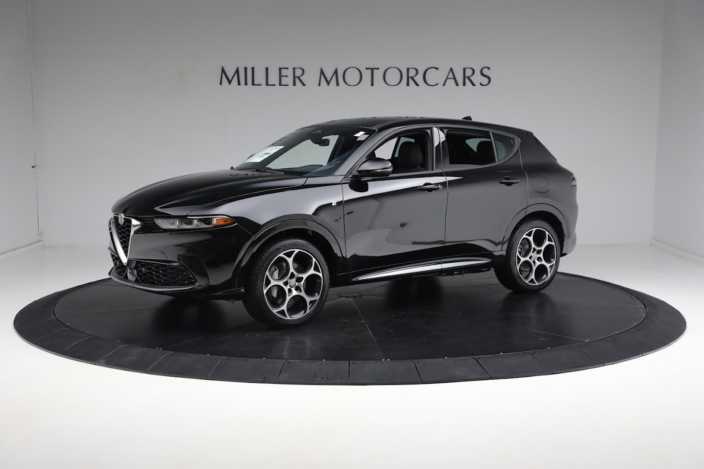 Used 2024 Alfa Romeo Tonale Ti for sale $30,900 at Maserati of Westport in Westport CT 06880 1