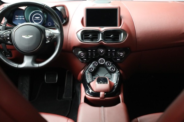 Used 2021 Aston Martin Vantage for sale $124,900 at Maserati of Westport in Westport CT 06880 21