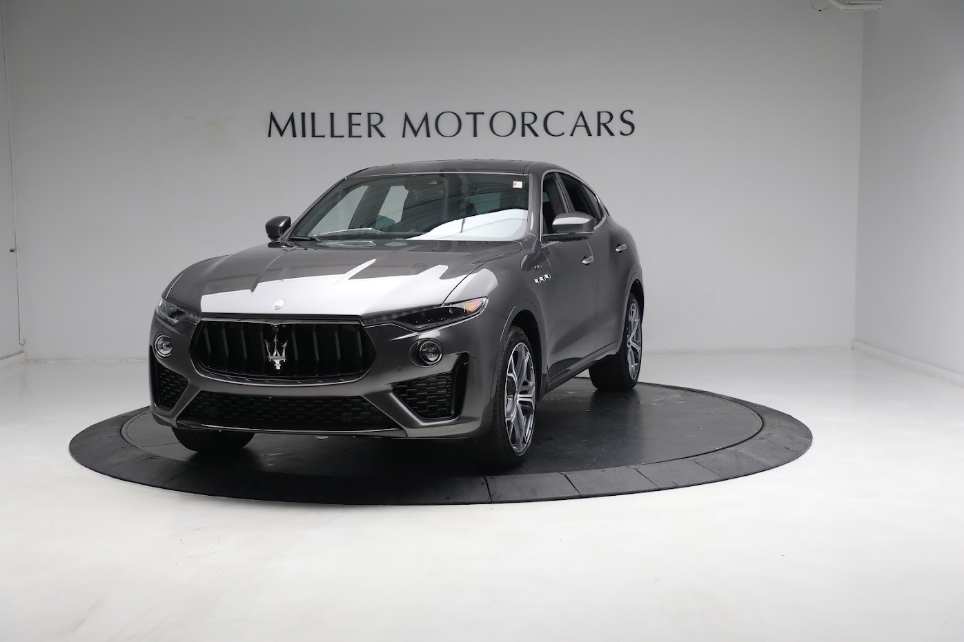 New 2023 Maserati Levante Modena for sale $101,989 at Maserati of Westport in Westport CT 06880 1
