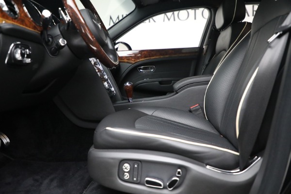 Used 2017 Bentley Mulsanne for sale $149,900 at Maserati of Westport in Westport CT 06880 23