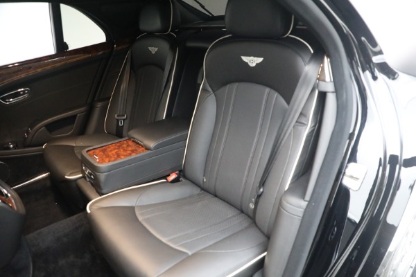 Used 2017 Bentley Mulsanne for sale $149,900 at Maserati of Westport in Westport CT 06880 24