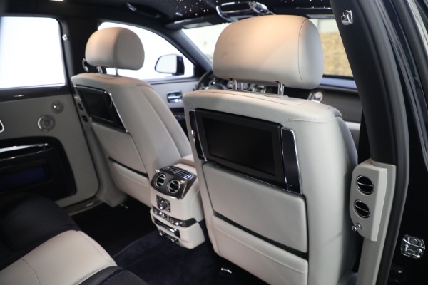Used 2019 Rolls-Royce Black Badge Ghost for sale $225,900 at Maserati of Westport in Westport CT 06880 27