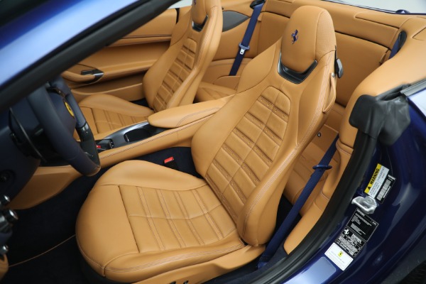 Used 2022 Ferrari Portofino M for sale $324,900 at Maserati of Westport in Westport CT 06880 21