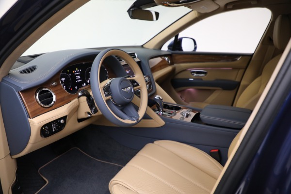 New 2023 Bentley Bentayga V8 for sale $238,450 at Maserati of Westport in Westport CT 06880 15