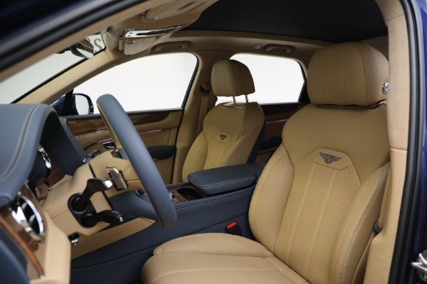 New 2023 Bentley Bentayga V8 for sale $238,450 at Maserati of Westport in Westport CT 06880 16