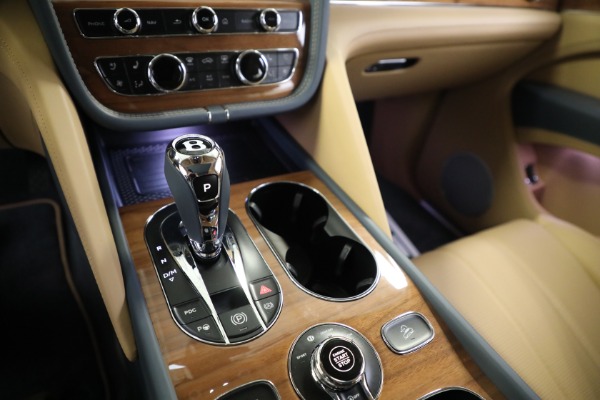 New 2023 Bentley Bentayga V8 for sale $238,450 at Maserati of Westport in Westport CT 06880 23