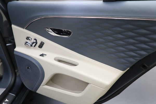 New 2024 Bentley Flying Spur Azure V8 for sale Sold at Maserati of Westport in Westport CT 06880 27