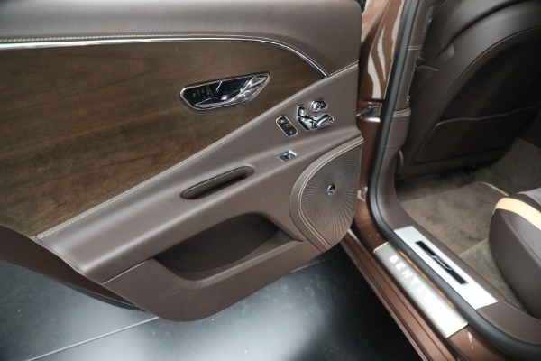 Used 2023 Bentley Flying Spur Speed for sale $289,900 at Maserati of Westport in Westport CT 06880 19