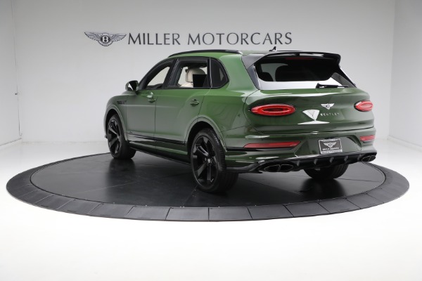 Used 2023 Bentley Bentayga EWB Azure V8 for sale Sold at Maserati of Westport in Westport CT 06880 9