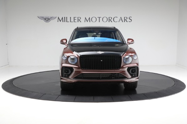 Used 2023 Bentley Bentayga EWB Azure V8 for sale $264,900 at Maserati of Westport in Westport CT 06880 16