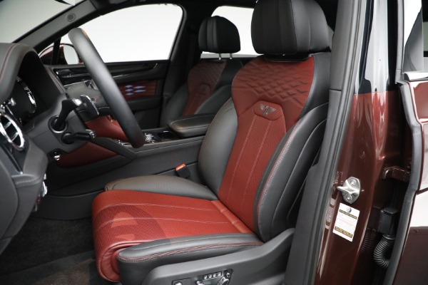 Used 2023 Bentley Bentayga EWB Azure V8 for sale $264,900 at Maserati of Westport in Westport CT 06880 26