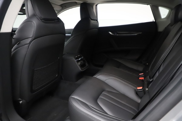 Used 2017 Maserati Quattroporte S Q4 GranSport for sale $59,900 at Maserati of Westport in Westport CT 06880 18