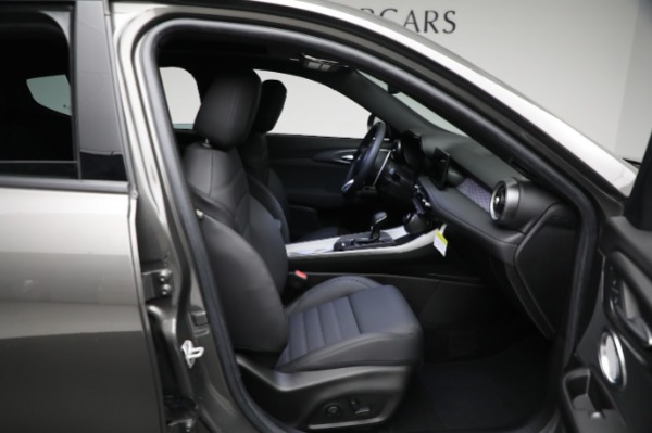 New 2024 Alfa Romeo Tonale Veloce for sale Sold at Maserati of Westport in Westport CT 06880 26