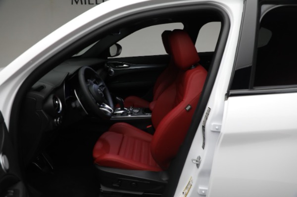 New 2024 Alfa Romeo Stelvio Veloce for sale $57,420 at Maserati of Westport in Westport CT 06880 22