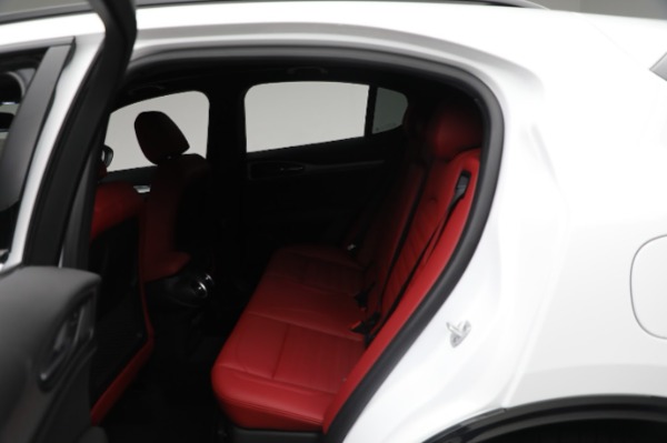 New 2024 Alfa Romeo Stelvio Veloce for sale Sold at Maserati of Westport in Westport CT 06880 26
