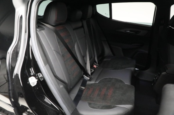 Used 2024 Alfa Romeo Tonale Veloce for sale $28,900 at Maserati of Westport in Westport CT 06880 27