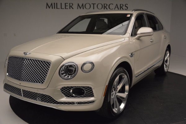 Used 2017 Bentley Bentayga for sale Sold at Maserati of Westport in Westport CT 06880 13