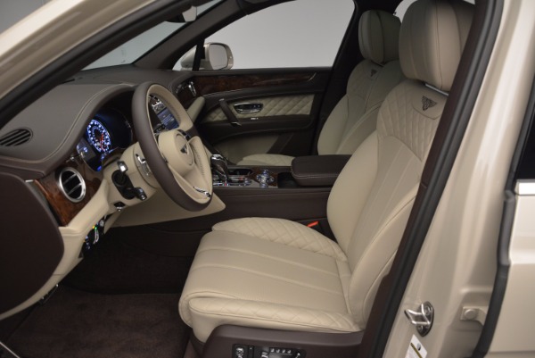 Used 2017 Bentley Bentayga for sale Sold at Maserati of Westport in Westport CT 06880 18