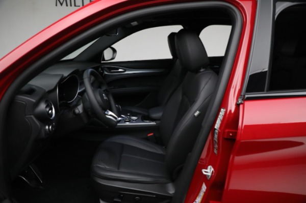 New 2024 Alfa Romeo Stelvio Ti for sale $53,895 at Maserati of Westport in Westport CT 06880 24