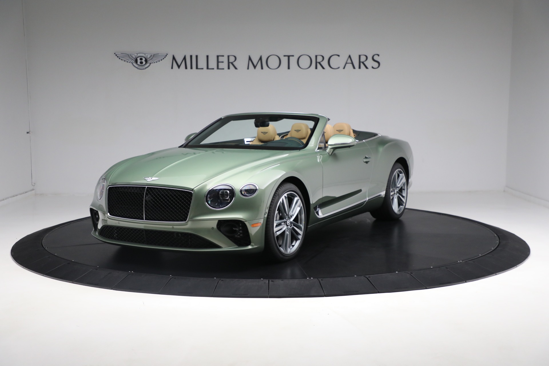 New 2024 Bentley Continental GTC V8 for sale $269,900 at Maserati of Westport in Westport CT 06880 1