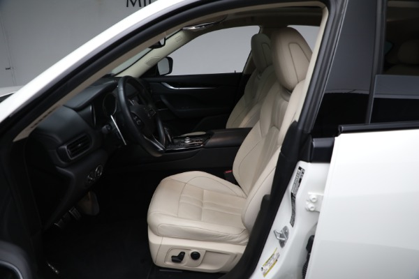 Used 2020 Maserati Levante GranSport for sale Sold at Maserati of Westport in Westport CT 06880 27