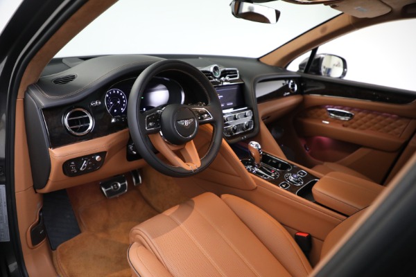 New 2023 Bentley Bentayga Azure Hybrid for sale $224,900 at Maserati of Westport in Westport CT 06880 21
