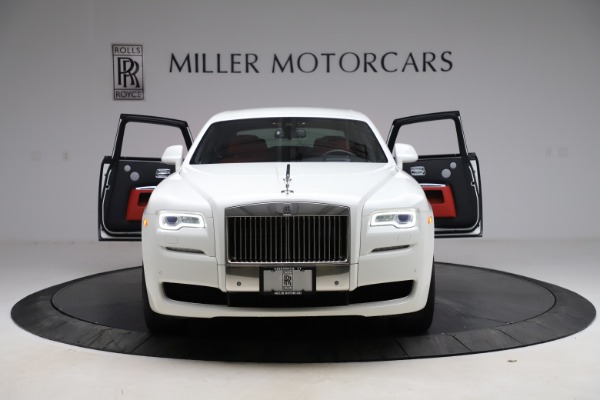 Used 2017 Rolls-Royce Ghost for sale Sold at Maserati of Westport in Westport CT 06880 13