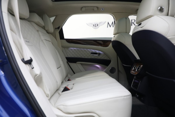 New 2023 Bentley Bentayga Azure Hybrid for sale $224,900 at Maserati of Westport in Westport CT 06880 23
