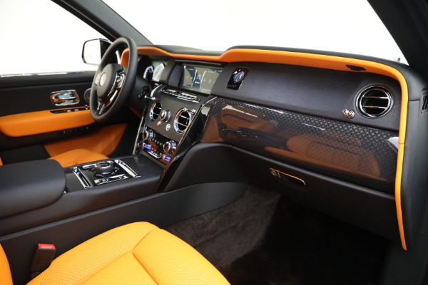 New 2024 Rolls-Royce Black Badge Cullinan for sale Sold at Maserati of Westport in Westport CT 06880 28