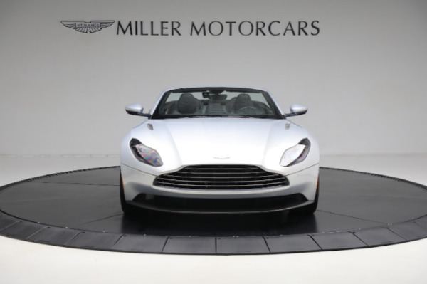 Used 2019 Aston Martin DB11 Volante for sale $129,900 at Maserati of Westport in Westport CT 06880 11