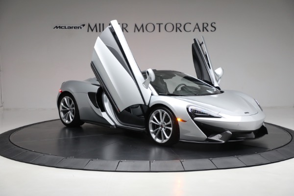 Used 2018 McLaren 570S Spider for sale Sold at Maserati of Westport in Westport CT 06880 20