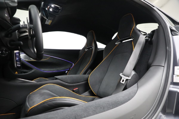 Used 2024 McLaren Artura Performance for sale $185,900 at Maserati of Westport in Westport CT 06880 21