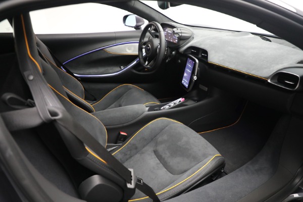 Used 2024 McLaren Artura Performance for sale $185,900 at Maserati of Westport in Westport CT 06880 26