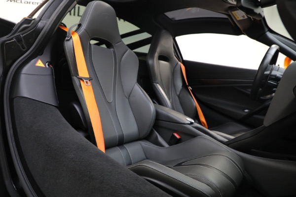 Used 2019 McLaren 720S for sale Call for price at Maserati of Westport in Westport CT 06880 14