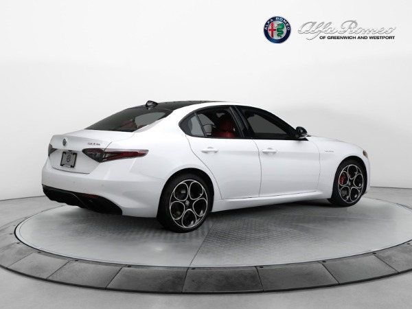 New 2024 Alfa Romeo Giulia Veloce for sale Sold at Maserati of Westport in Westport CT 06880 14