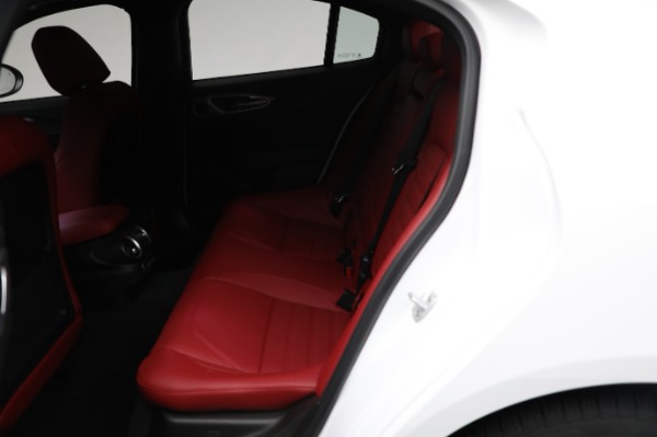 New 2024 Alfa Romeo Giulia Veloce for sale Sold at Maserati of Westport in Westport CT 06880 24