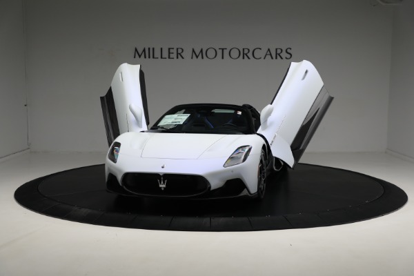 Used 2023 Maserati MC20 Cielo for sale Call for price at Maserati of Westport in Westport CT 06880 27