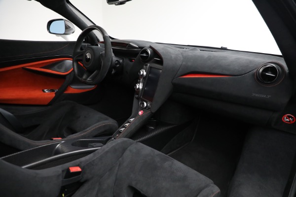 Used 2021 McLaren 765LT for sale $469,900 at Maserati of Westport in Westport CT 06880 21