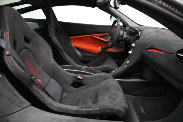 Used 2021 McLaren 765LT for sale $469,900 at Maserati of Westport in Westport CT 06880 22