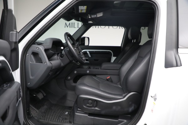 Used 2023 Land Rover Defender 90 X-Dynamic SE for sale Sold at Maserati of Westport in Westport CT 06880 13
