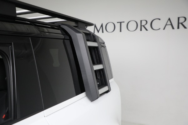 Used 2023 Land Rover Defender 90 X-Dynamic SE for sale Sold at Maserati of Westport in Westport CT 06880 27