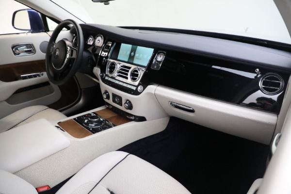 Used 2014 Rolls-Royce Wraith for sale Sold at Maserati of Westport in Westport CT 06880 23