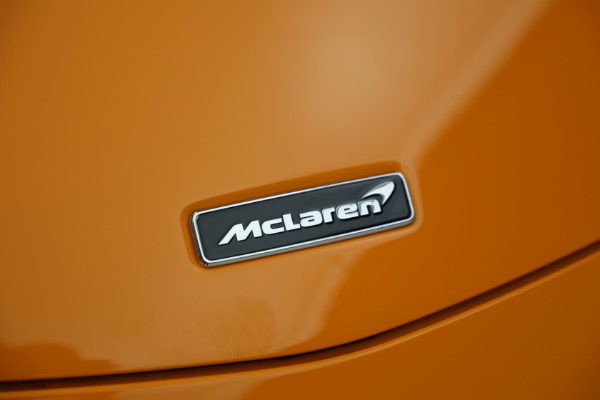 New 2024 McLaren Artura for sale $276,833 at Maserati of Westport in Westport CT 06880 19